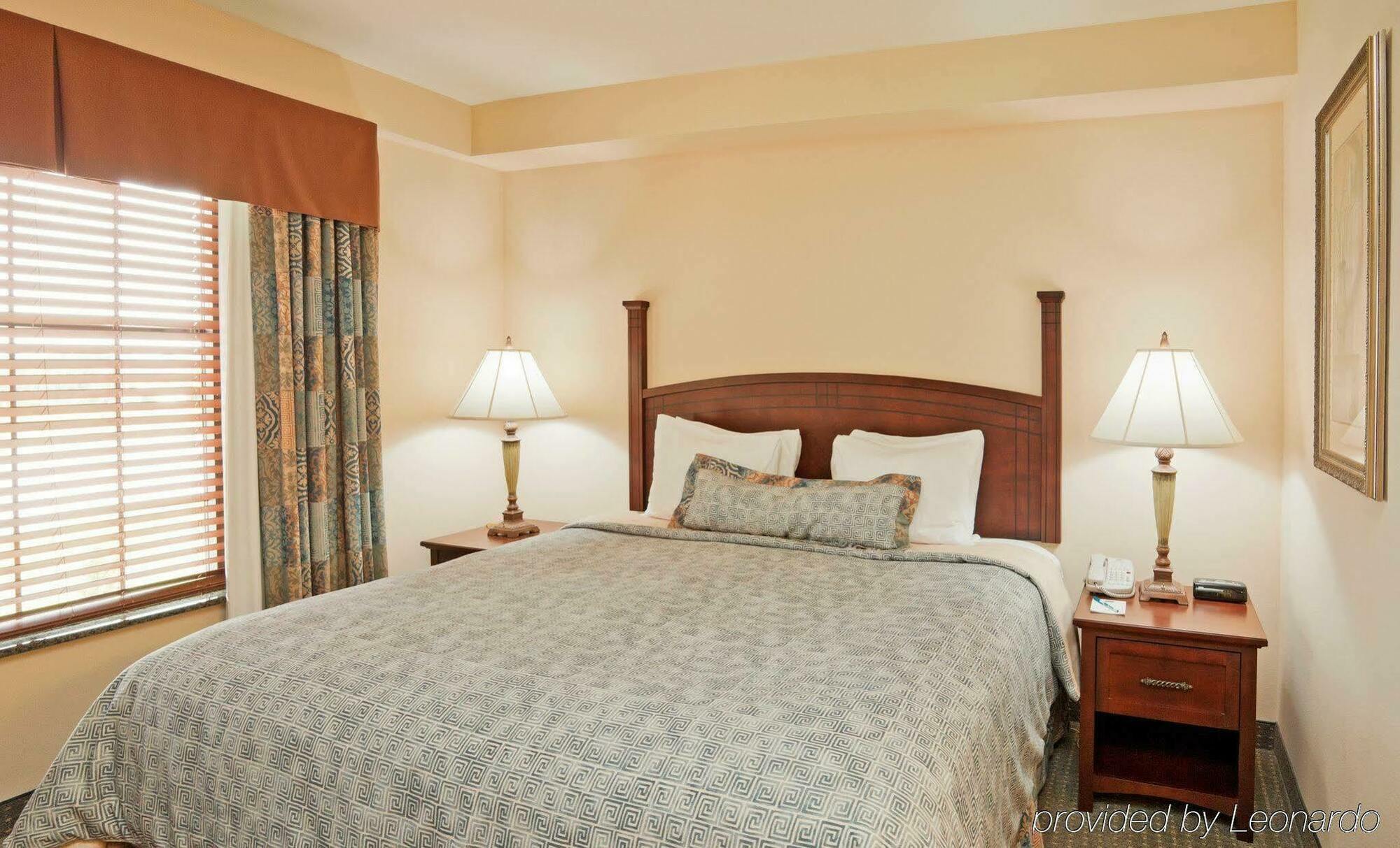 Homewood Suites By Hilton Montgomery Eastchase Bilik gambar